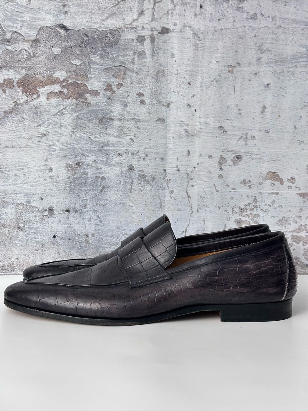 MAGNANNI FLEX Embossed Leather Loafers - Dark Gray